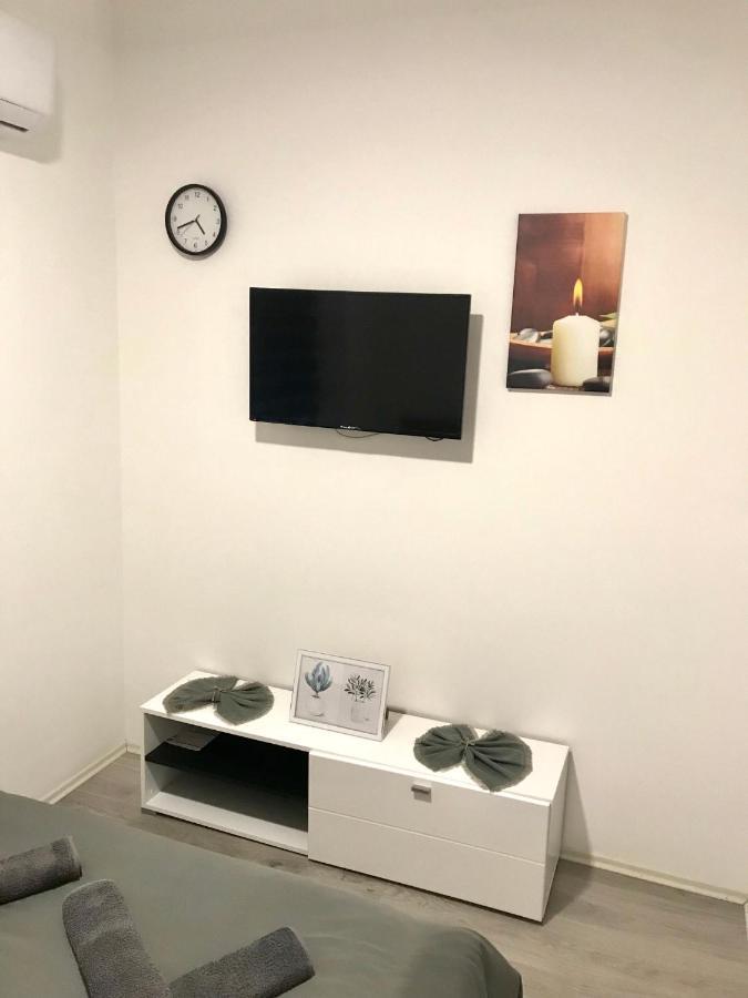 Zen Apartmani Zrenjanin Luaran gambar