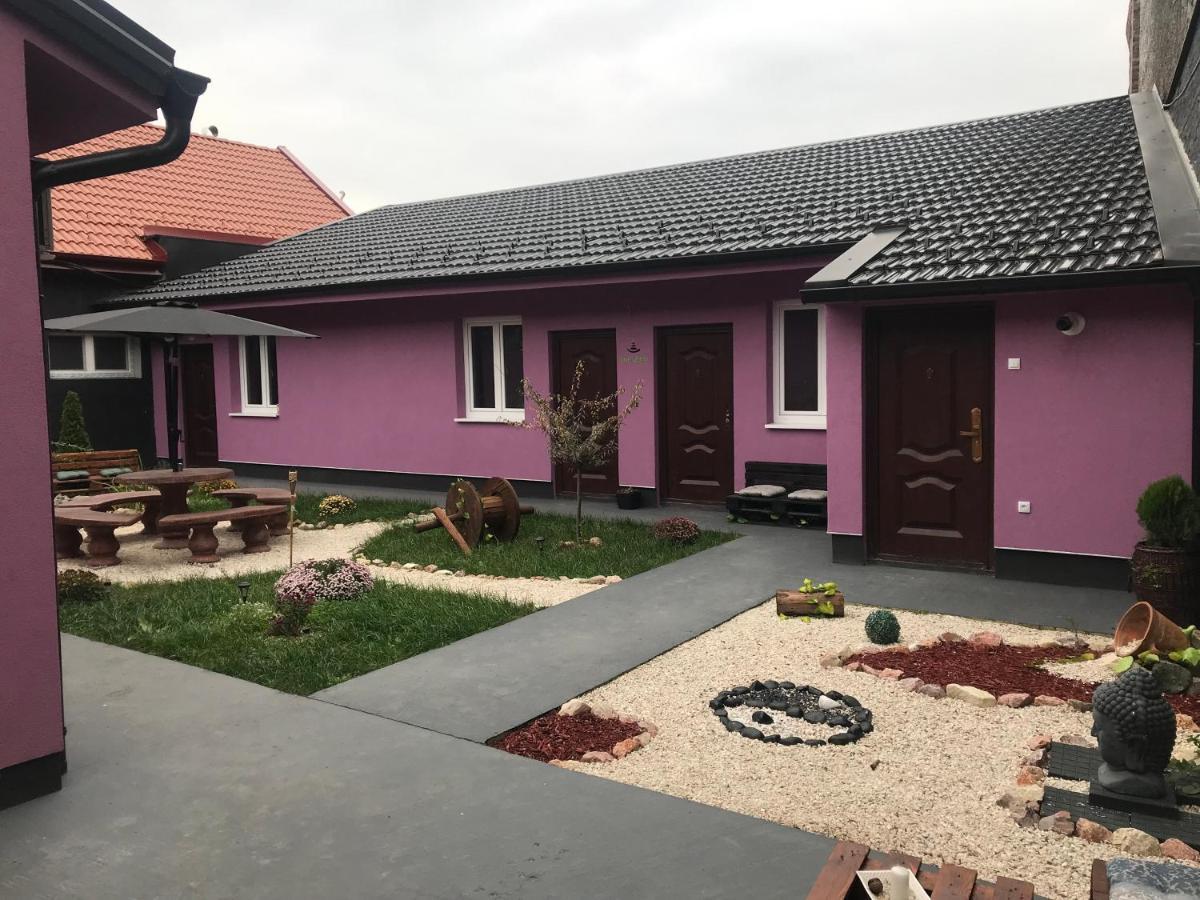 Zen Apartmani Zrenjanin Luaran gambar
