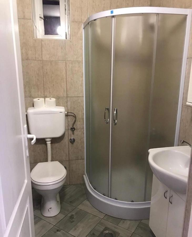 Zen Apartmani Zrenjanin Luaran gambar