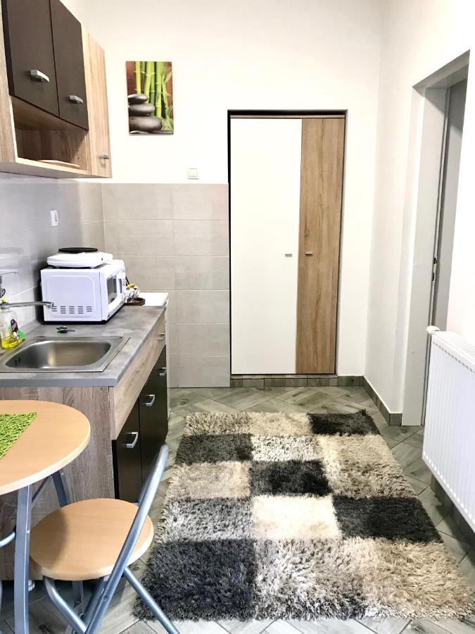 Zen Apartmani Zrenjanin Luaran gambar